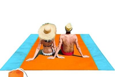 Portable lightweight waterproof beach blanket (3)