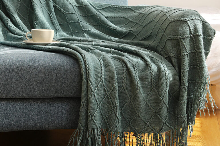 Soft textured solid decorative throw blanket (5)