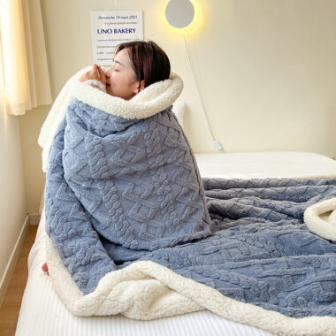 Thick warm Bohemian Sherpa fleece throw blanket for sofa or office naps