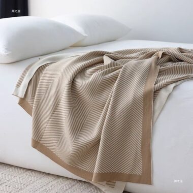 Minimalist knitted summer throw blanket for sofa, bed, or AC nap