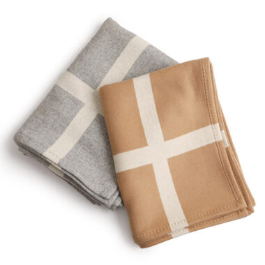 Custom logo 100% wool blanket luxury cross pattern travel home throw 
