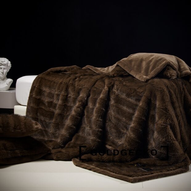 Faux fox fur mink blanket for luxury sofa or bed winter décor