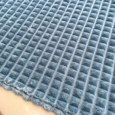 Faux mink rabbit fur blanket with grid stripe design for sofa or office use