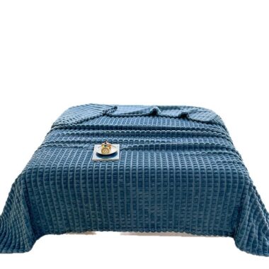 Faux mink rabbit fur blanket with grid stripe design for sofa or office use
