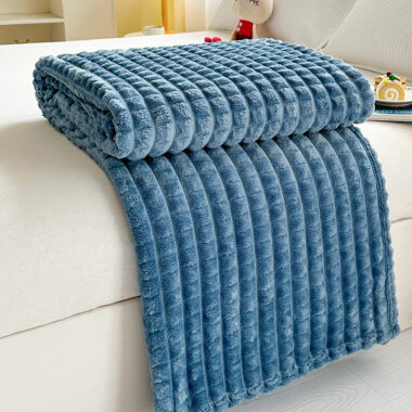 Faux mink rabbit fur blanket with grid stripe design for sofa or office use