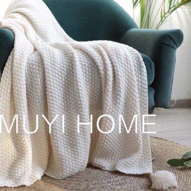 Nordic knitted tassel throw blanket with pom-poms for sofa and office naps